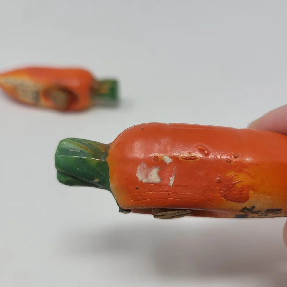 N/A vintage carrot
